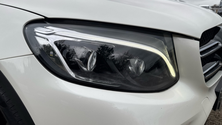 Mercedes-Benz GLC 250 4Matic AMG Line Premium Plus 5dr 9G-Tronic Petrol Estate